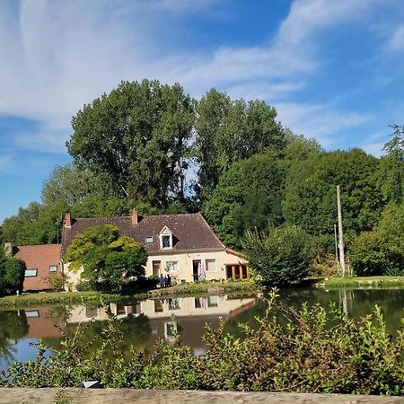 Coust Le Moulin De Meslon Bed & Breakfast エクステリア 写真